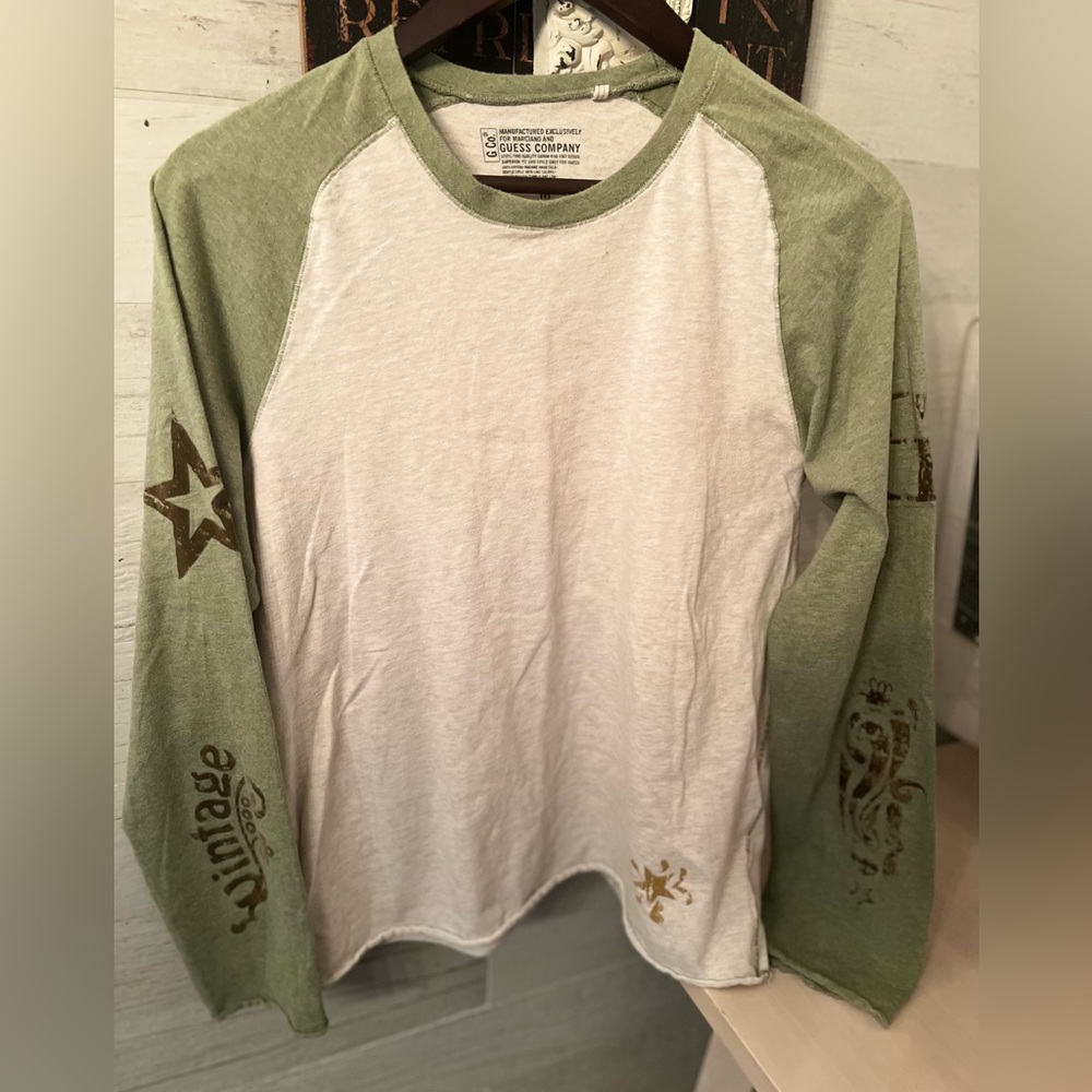 Vintage Guess Olive and Cream Long Sleeve Tee